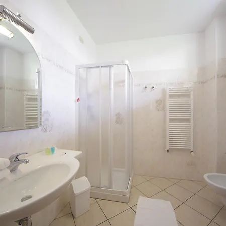 Zust Hotel Verbania